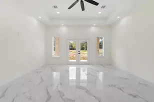 107 County Road 3372, Cleveland, TX 77327 - Photo 19