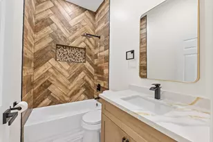 107 County Road 3372, Cleveland, TX 77327 - Photo 7