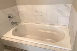 1111 Edwards St, Houston, TX 77007 - Photo 23