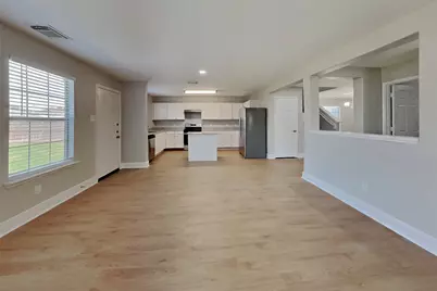 29402 Legends Hill Drive, Spring, TX 77386 - Photo 5