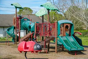 108 Bay Oaks Dr, La Porte, TX 77571 - Photo 7