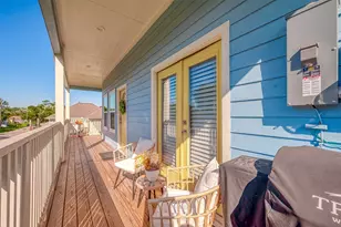 108 Bay Oaks Dr, La Porte, TX 77571 - Photo 11