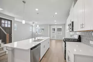 10004 Rustic Charm St, Houston, TX 77080 - Photo 5
