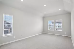 10004 Rustic Charm St, Houston, TX 77080 - Photo 13