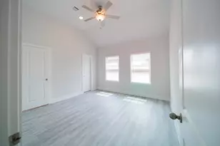 11863 Brunnel Dr, Conroe, TX 77306 - Photo 9