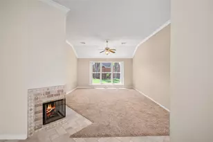 16014 Surrey Woods Dr, Friendswood, TX 77546 - Photo 39