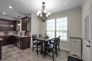 9766 Twin Shores Dr, Willis, TX 77318 - Photo 11