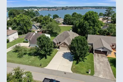 9766 Twin Shores Drive, Willis, TX 77318 - Photo 41