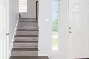 29322 Fox River Dr, Spring, TX 77386 - Photo 3