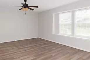 29322 Fox River Dr, Spring, TX 77386 - Photo 17