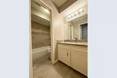 2906 Quail Valley East Drive, Missouri City, TX 77489 - Photo 11