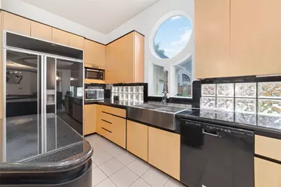 2814 Cedar Woods Place, Houston, TX 77068 - Photo 19