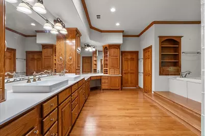 7306 Live Oak Circle, Alvin, TX 77511 - Photo 9