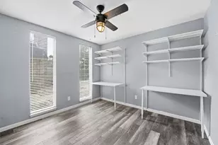 2408 Chelmsford Ct, Alvin, TX 77511 - Photo 7