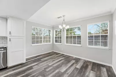 2408 Chelmsford Court, Alvin, TX 77511 - Photo 7