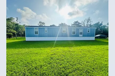 9012 Spruce Street, Hitchcock, TX 77563 - Photo 13