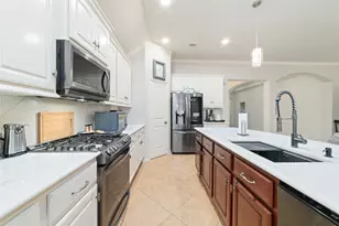 28023 Emma Gardens Ln, Spring, TX 77386 - Photo 13