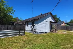 1462 Wall St, Beaumont, TX 77701 - Photo 5