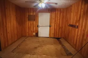 1462 Wall St, Beaumont, TX 77701 - Photo 13