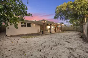 1205 Marine Dr, Galveston, TX 77550 - Photo 25