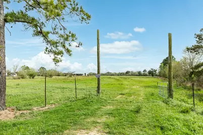 31 County Road 533, Angleton, TX 77515 - Photo 7