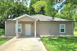 8512 US Hwy 59 S, Goodrich, TX 77335 - Photo 1