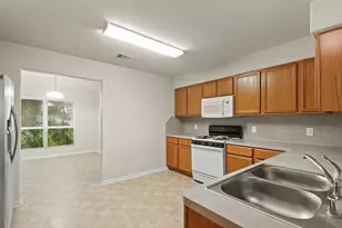 16799 Blackberry Lily Ln, Conroe, TX 77385 - Photo 15