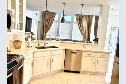 9515 Laurel Creek Court, Houston, TX 77040 - Photo 9