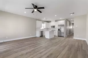 3150 B N Cleveland St, Dayton, TX 77535 - Photo 5