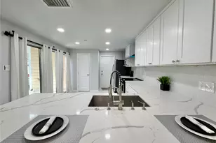 6430 Grandvale Dr, Houston, TX 77072 - Photo 11