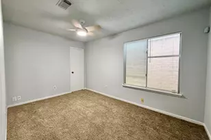 6430 Grandvale Dr, Houston, TX 77072 - Photo 15