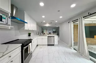 6430 Grandvale Dr, Houston, TX 77072 - Photo 9