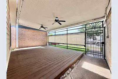 6430 Grandvale Drive, Houston, TX 77072 - Photo 19