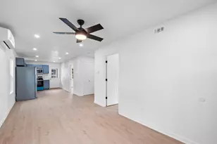 2314 Lucinda St, Houston, TX 77004 - Photo 7