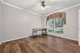 11314 Bucks Bridge Ln, Sugar Land, TX 77498 - Photo 5