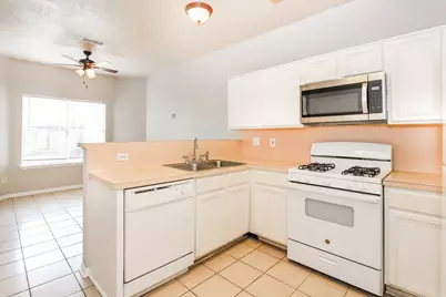 11927 Oakner Drive, Tomball, TX 77377 - Photo 9