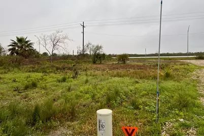 1112 Highway 87, Port Bolivar, TX 77650 - Photo 3