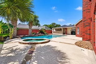 4521 Park Bend Dr, Baytown, TX 77521 - Photo 45