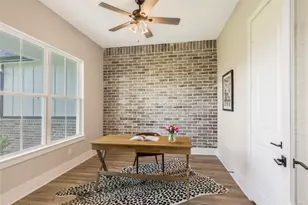 1404 Bluebonnet Ridge Dr, Chappell Hill, TX 77426 - Photo 9