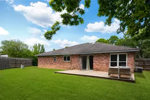 2907 Heritage House Dr, Webster, TX 77598 - Photo 25