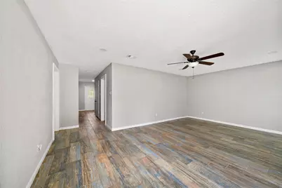 2907 Heritage House Drive, Webster, TX 77598 - Photo 15