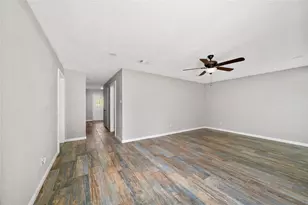 2907 Heritage House Dr, Webster, TX 77598 - Photo 15