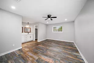 2907 Heritage House Dr, Webster, TX 77598 - Photo 13