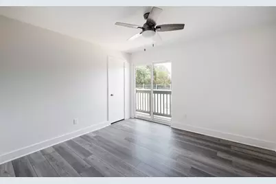 2829 Timmons Lane #206, Houston, TX 77027 - Photo 9