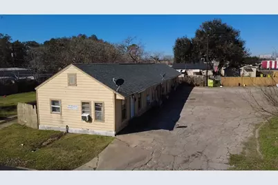 1026 Miles Street, Rosenberg, TX 77471 - Photo 3