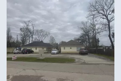 104 Longstreet Road, Willis, TX 77378 - Photo 1