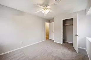 12215 Cardston Ct, Tomball, TX 77377 - Photo 9