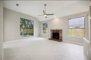 12215 Cardston Ct, Tomball, TX 77377 - Photo 17