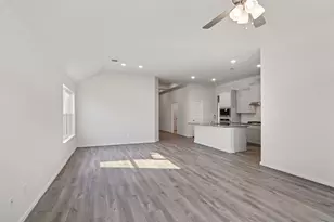 811 Sweet Willow Ln, Rosharon, TX 77583 - Photo 7