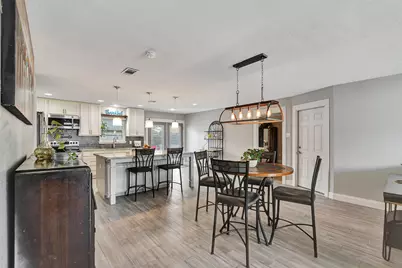 2002 Savanna Court S, League City, TX 77573 - Photo 11